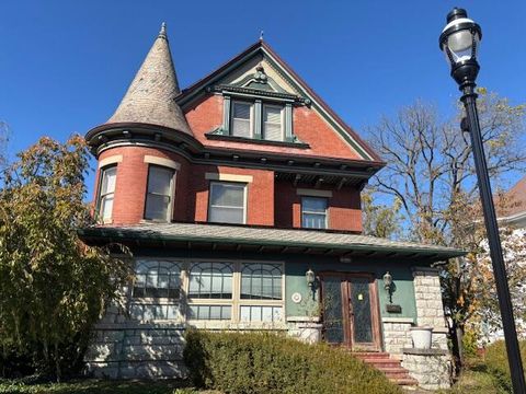 Photo of 330 W 4th Street, Greenville, OH 45331 (MLS # 1043339)