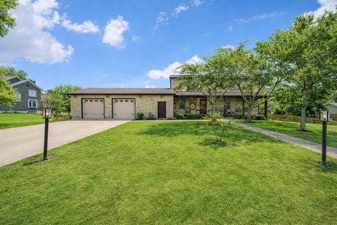 Photo of 780 W Eva Circle, Springfield, OH 45504 (MLS # 1044269)