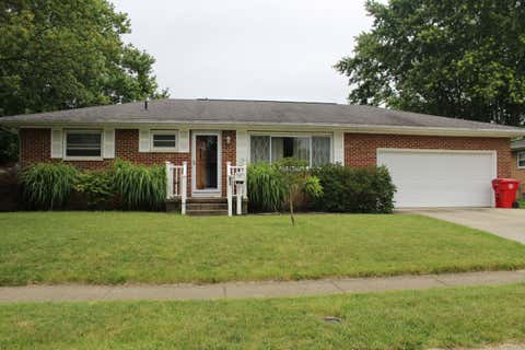 Photo of 83 Arlington Avenue, London, OH 43140 (MLS # 1046574)