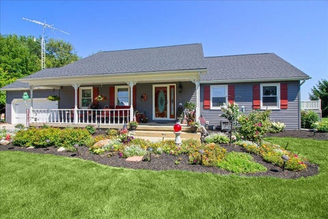 Photo of 1380 County Road 11, Bellefontaine, OH 43311 (MLS # 1047413)