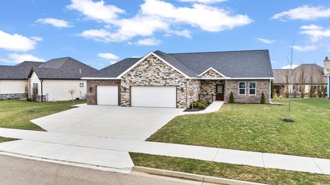 Photo of 1050 Rosenthal Drive, Troy, OH 45373 (MLS # 1043007)