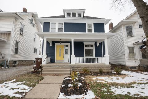 Photo of 412 Camp Street, Piqua, OH 45356 (MLS # 1043871)