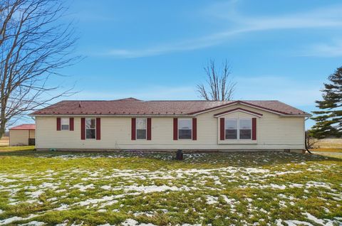 Photo of 20228 Fairmount Road, Wapakoneta, OH 45895 (MLS # 1043476)