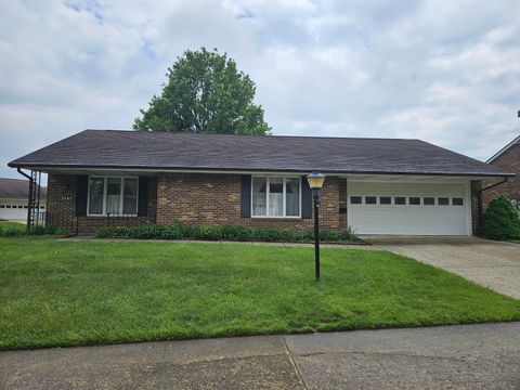 Photo of 1141 W Brixton Drive, Springfield, OH 45503 (MLS # 1045317)