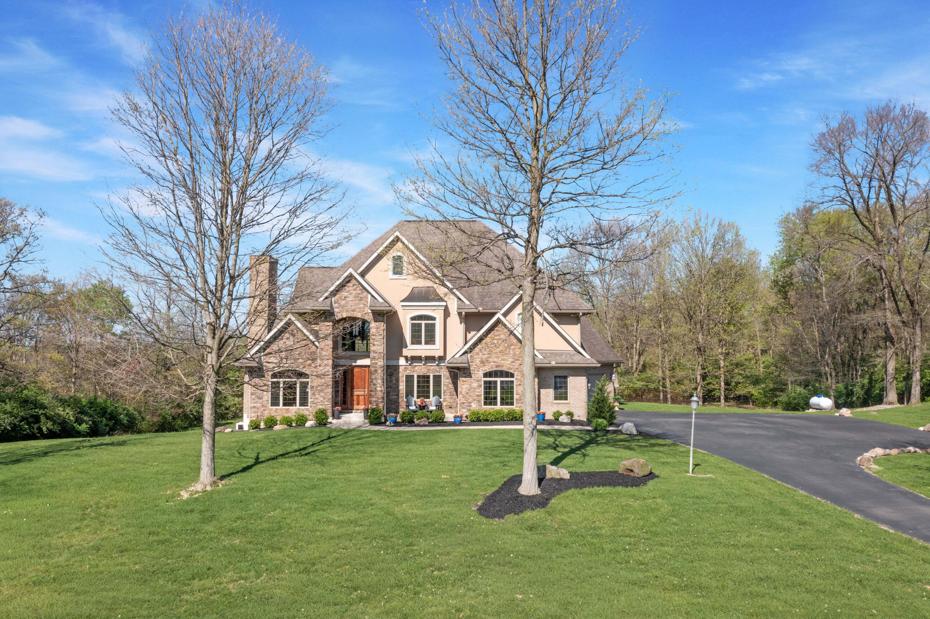 Urbana, Ohio, 43078, United States, 5 Bedrooms Bedrooms, ,6 BathroomsBathrooms,Residential,Active,2043846