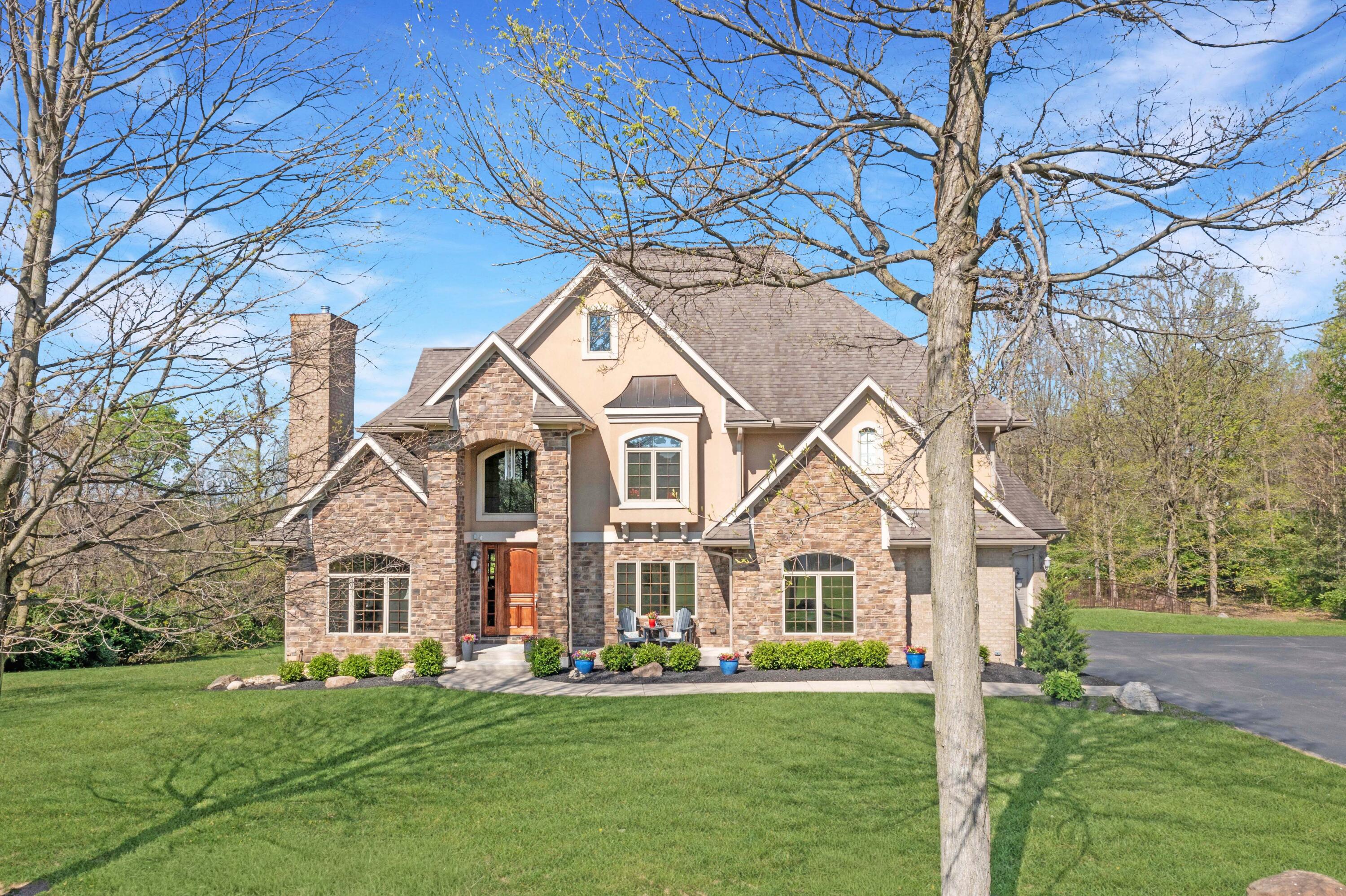 Urbana, Ohio, 43078, United States, 5 Bedrooms Bedrooms, ,6 BathroomsBathrooms,Residential,Active,2043846