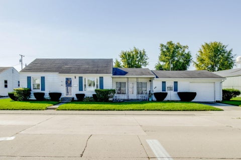 Photo of 303 E Vine Street, Coldwater, OH 45828 (MLS # 1049017)