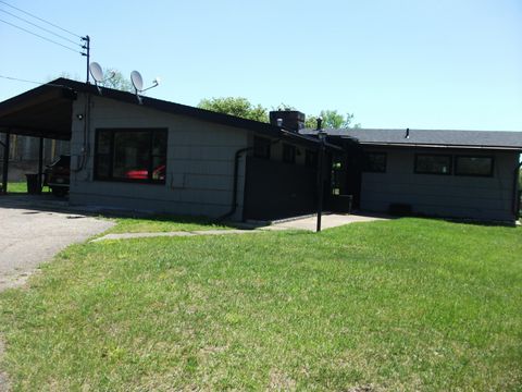 Photo of 2020 Winding Trail, Springfield, OH 45503 (MLS # 1045590)