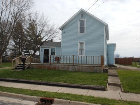 Photo of 419 E Main Street, Bradford, OH 45308 (MLS # 1044538)