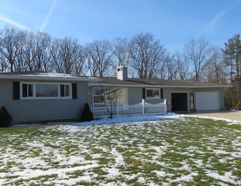 Photo of 309 Hillcrest Court, Sidney, OH 45365 (MLS # 1043214)