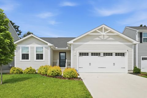 Photo of 187 Chesapeake Circle, Springfield, OH 45505 (MLS # 1046771)