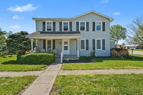 Photo of 401 Main Street, Arcanum, OH 45304 (MLS # 1045229)