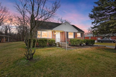 Photo of 1421 Seminole Avenue, Springfield, OH 45506 (MLS # 1044159)