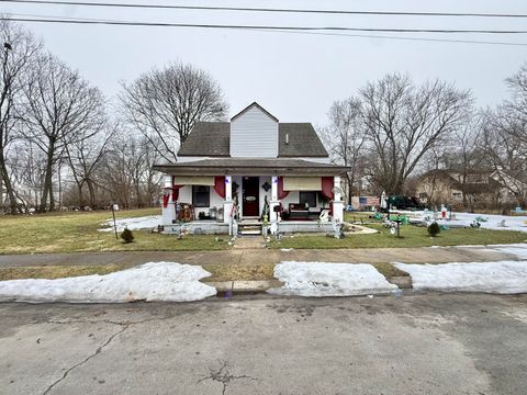 Photo of 1820 Clay Street, Springfield, OH 45505 (MLS # 1043779)