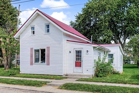 Photo of 25 Jamestown Road, South Charleston, OH 45368 (MLS # 1048182)