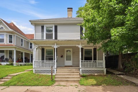 Photo of 132 E Reynolds Street, Urbana, OH 43078 (MLS # 1047265)