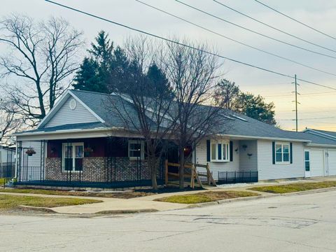 Photo of 502 S Sugar Street, Celina, OH 45822 (MLS # 1043291)