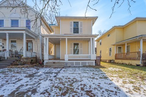 Photo of 825 W Greene Street, Piqua, OH 45356 (MLS # 1043898)