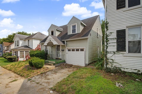Photo of 1575 Highland Avenue, Springfield, OH 45503 (MLS # 1047721)