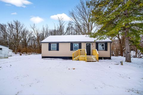 Photo of 9475 W National Road, New Carlisle, OH 45344 (MLS # 1044070)