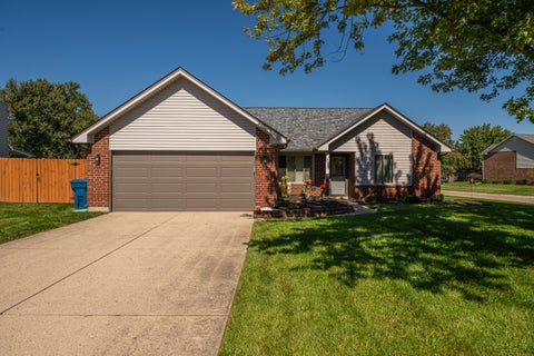 Photo of 8030 Chipgate Court, Huber Heights, OH 45424 (MLS # 1048785)