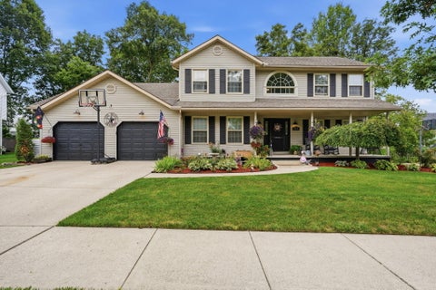 Photo of 451 Maranatha Drive, Marysville, OH 43040 (MLS # 1047325)