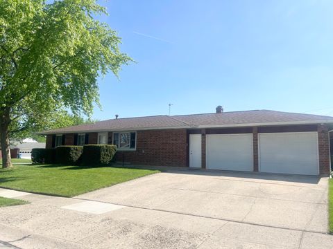 Photo of 1768 Fair Oaks Drive, Sidney, OH 45365 (MLS # 1045160)
