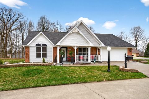 Photo of 1469 Victorian Way #.., Springfield, OH 45503 (MLS # 1044229)