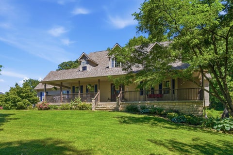 Photo of 5700 Kizer Lane, Springfield, OH 45502 (MLS # 1046491)