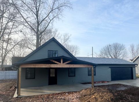 Photo of 125 Sandy Beach Way, Celina, OH 45822 (MLS # 1043077)