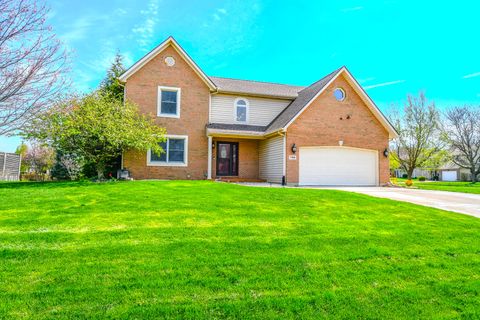 Photo of 790 Chaucer Lane, Tipp City, OH 45371 (MLS # 1045256)