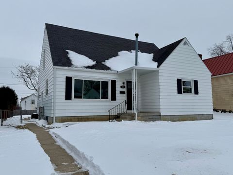 Photo of 403 Blaine Avenue, Piqua, OH 45356 (MLS # 1043707)