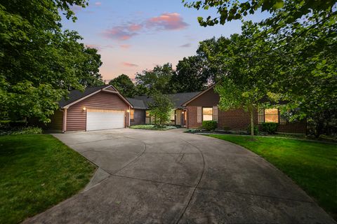 Photo of 1706 Edith Marie Drive, Dayton, OH 45431 (MLS # 1045659)