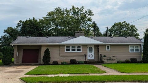 Photo of 510 Hall Avenue, Sidney, OH 45365 (MLS # 1048523)