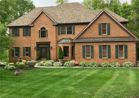 Photo of 4185 Stone Bridge Drive, Springfield, OH 45504 (MLS # 1045312)