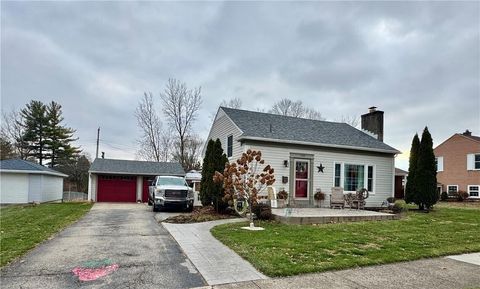 Photo of 1360 Croydon Road, Troy, OH 45373 (MLS # 1042989)