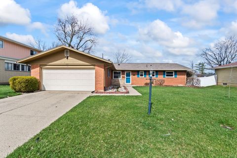 Photo of 639 Rockhill Avenue, Dayton, OH 45429 (MLS # 1044313)