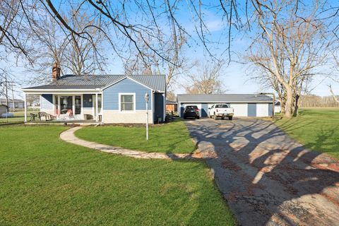 Photo of 470 S Main Street, Lakeview, OH 43331 (MLS # 1044293)
