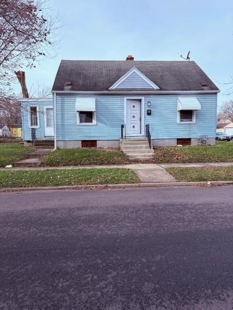 Photo of 227 Walton Avenue, Dayton, OH 45417 (MLS # 1043184)