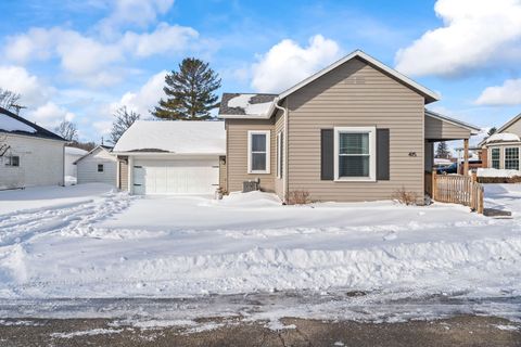 Photo of 415 S Wall Street, Covington, OH 45318 (MLS # 1043570)