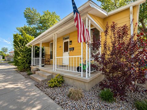 Photo of 412 S Park Street, Bellefontaine, OH 43311 (MLS # 1045143)