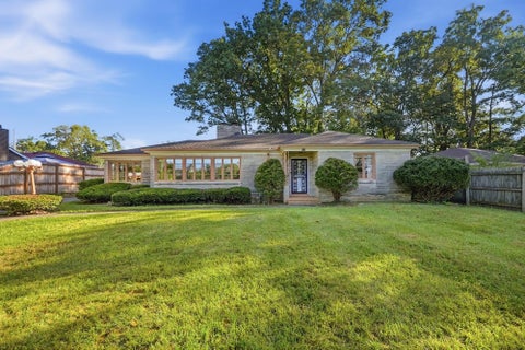 Photo of 508 N Broadmoor Boulevard, Springfield, OH 45504 (MLS # 1048024)