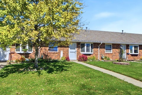 Photo of 1642 Sierra Avenue, Springfield, OH 45503 (MLS # 1048945)