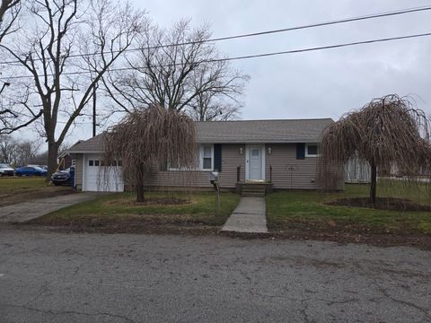 Photo of 143 Westway Court, Saint Marys, OH 45885 (MLS # 1043091)