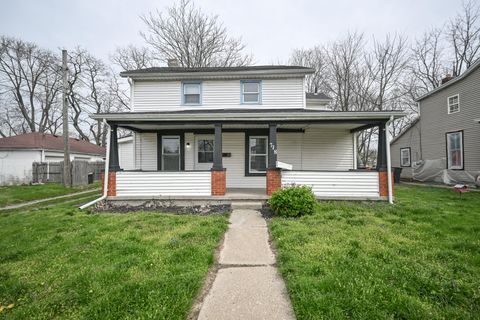 Photo of 718 Summer Street, Springfield, OH 45505 (MLS # 1044096)