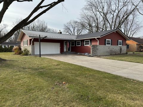 Photo of 426 Magnolia Street, Celina, OH 45822 (MLS # 1043259)