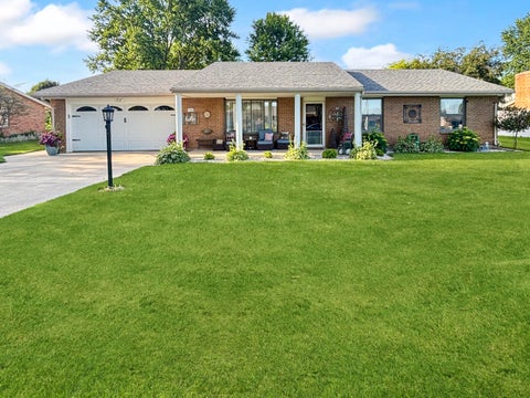 Photo of 768 Gardenwood Drive, Greenville, OH 45331 (MLS # 1046117)