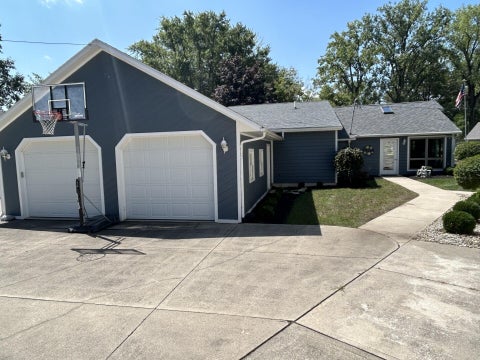 Photo for 21 Breezewood Lane