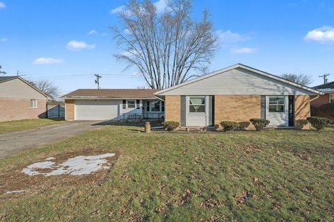 Photo of 143 S Dorset Road, Troy, OH 45373 (MLS # 1042905)
