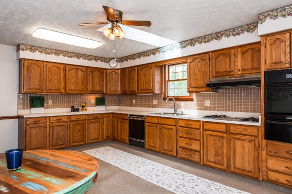 20 W WALNUT ST, PHILLIPSBURG, OH 45354 - Image 94dd16dc4d58d6af323cfaa155e7bc46/1299049772